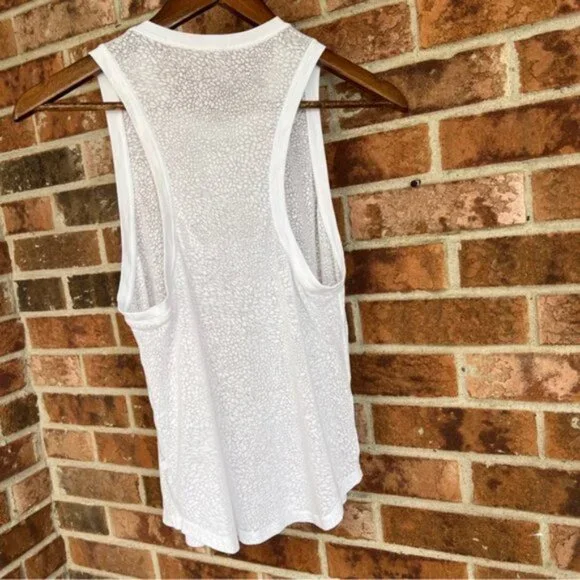 Lululemon  ^* Timeless Classic Tank Polar Shift Veil White. EUC - Picture 3 of 11